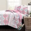 Full/Queen Southwest Style Polyester Pink Blue Striped Reversible Quilt Set